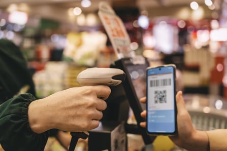 scanning phone at checkout for discounts