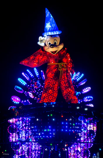 Paint-the-Night_Sorcerer-Mickey450
