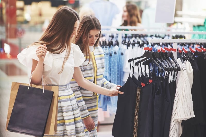best-friends-together-spend-time-two-beautiful-girls-make-purchases-clothing-store-they-dressed-same-clothes